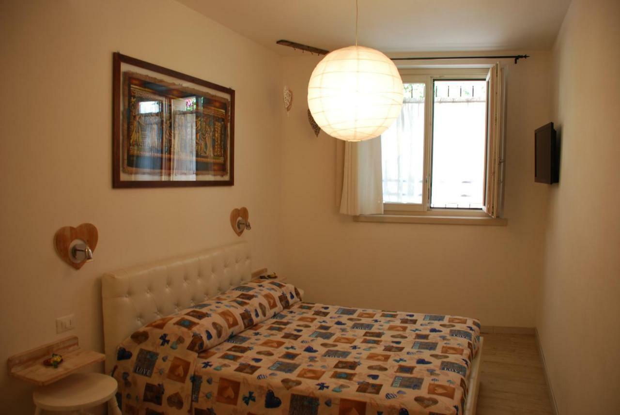 Ferienwohnung Casa Anita Limone sul Garda Exterior foto